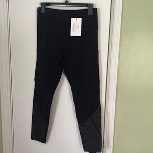 ZYIA black leggings NWT